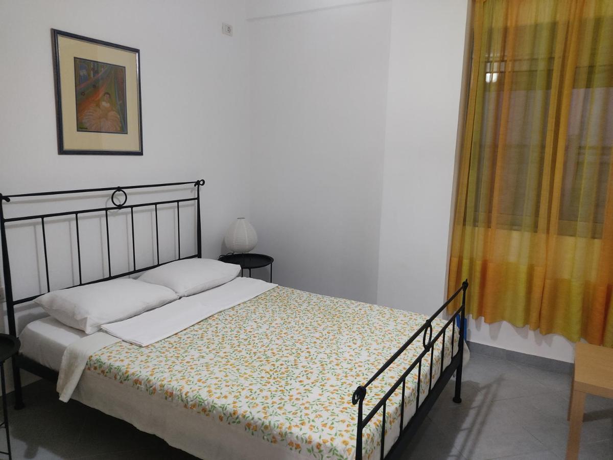 Margaritas Apartments Sarande Exterior photo